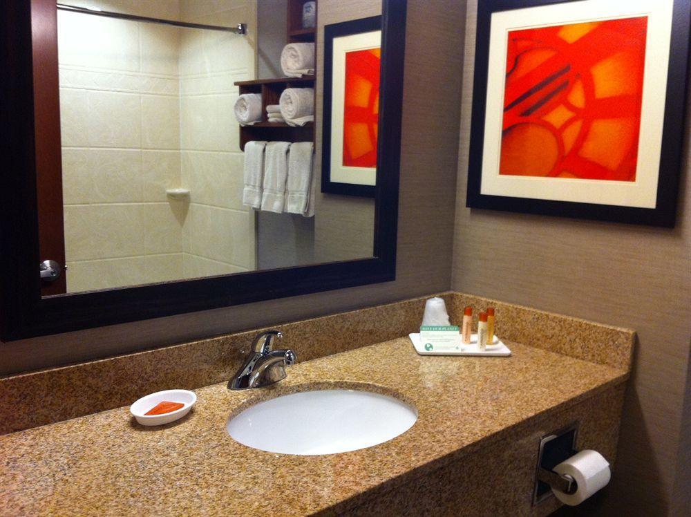 Astoria Hotel & Suites - גלנדיב מראה חיצוני תמונה